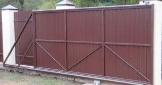 Купить откатные ворота из профнастила Ишим, цена от 1762 руб.