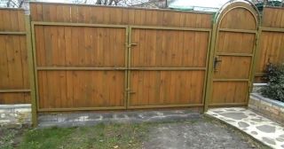 Купить распашные ворота деревянные Ишим, цена от 2746 руб.